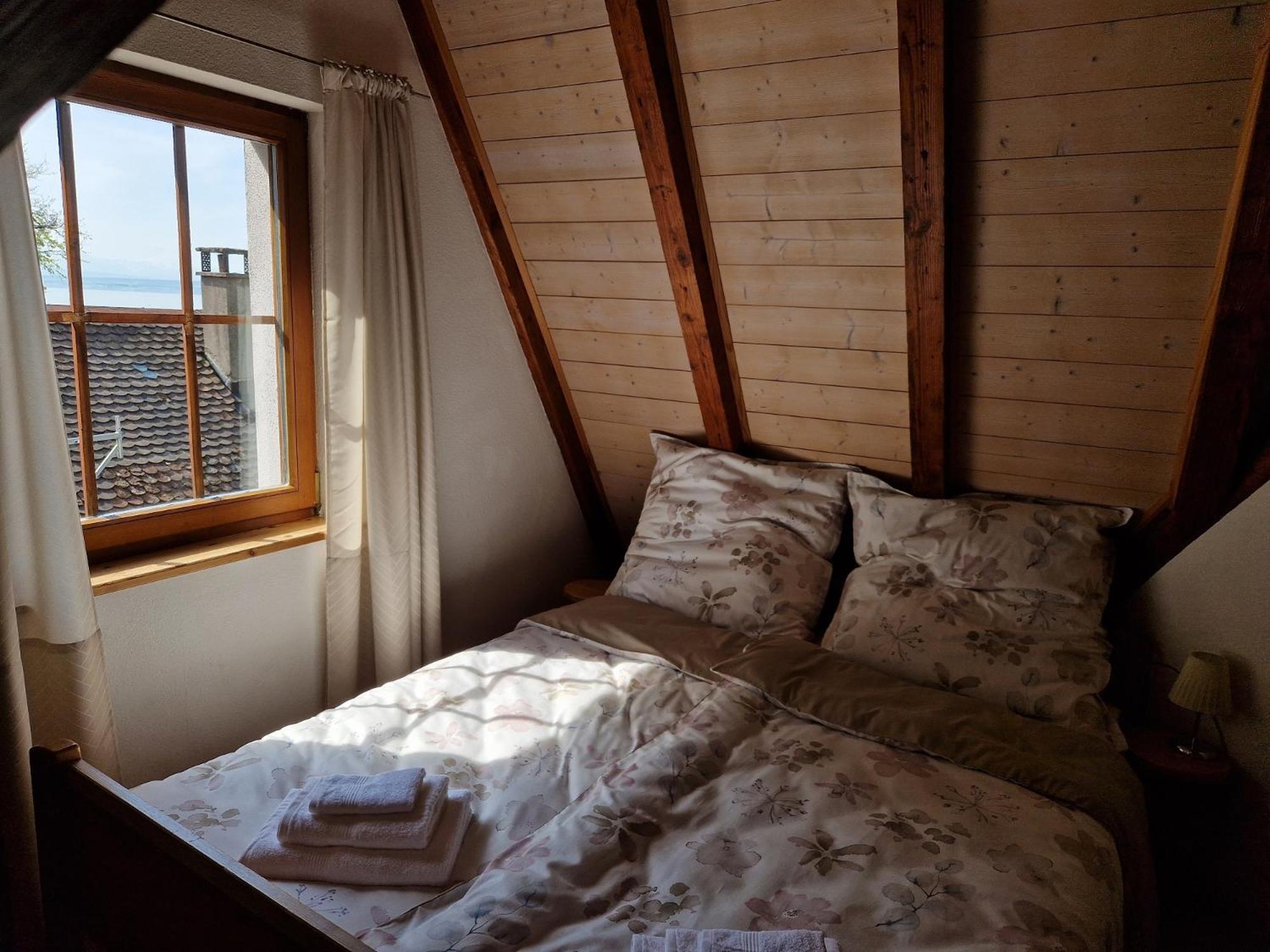 Hotel Aurichs Meersburg Room photo